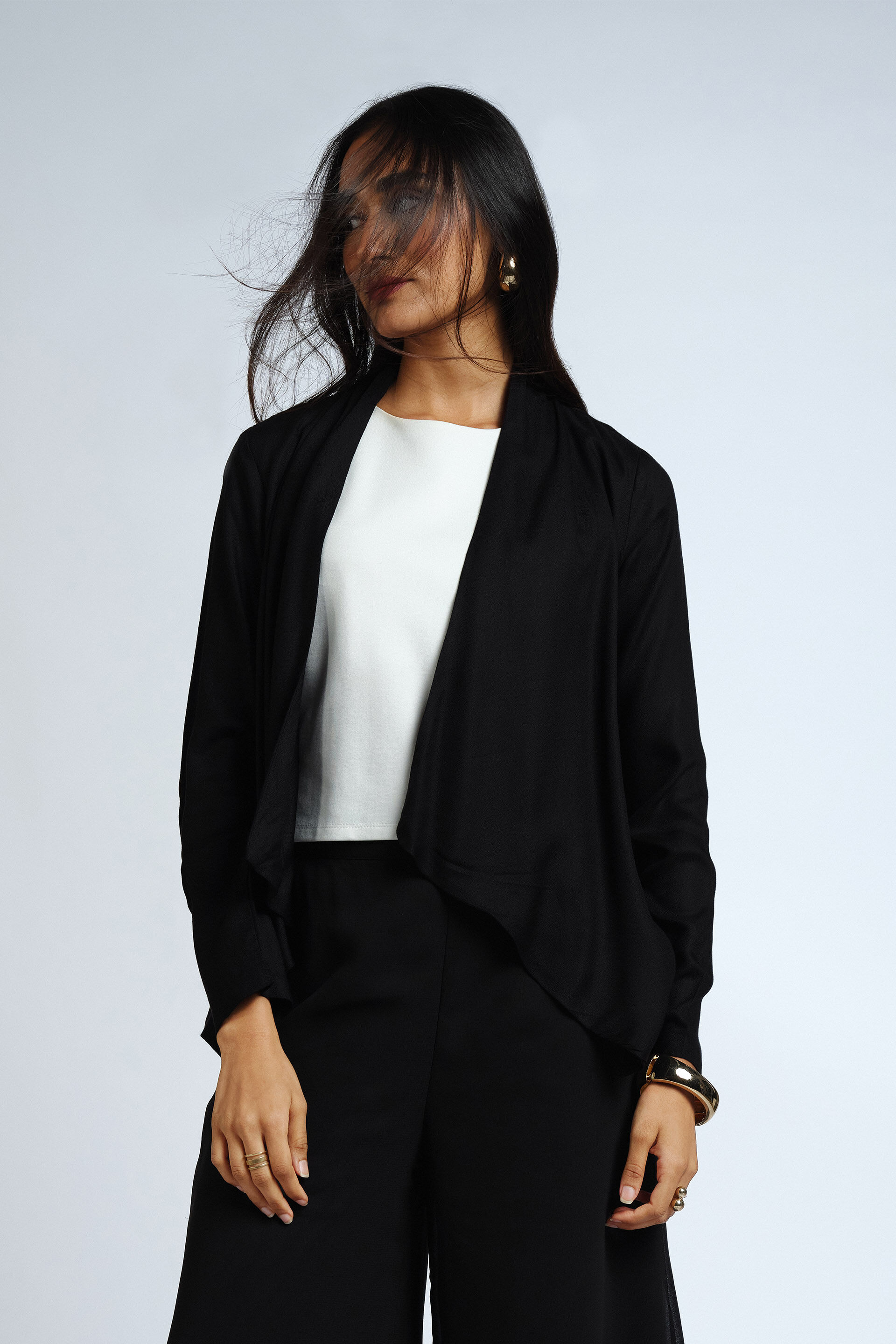 Ondine Shrug, Black, image 3